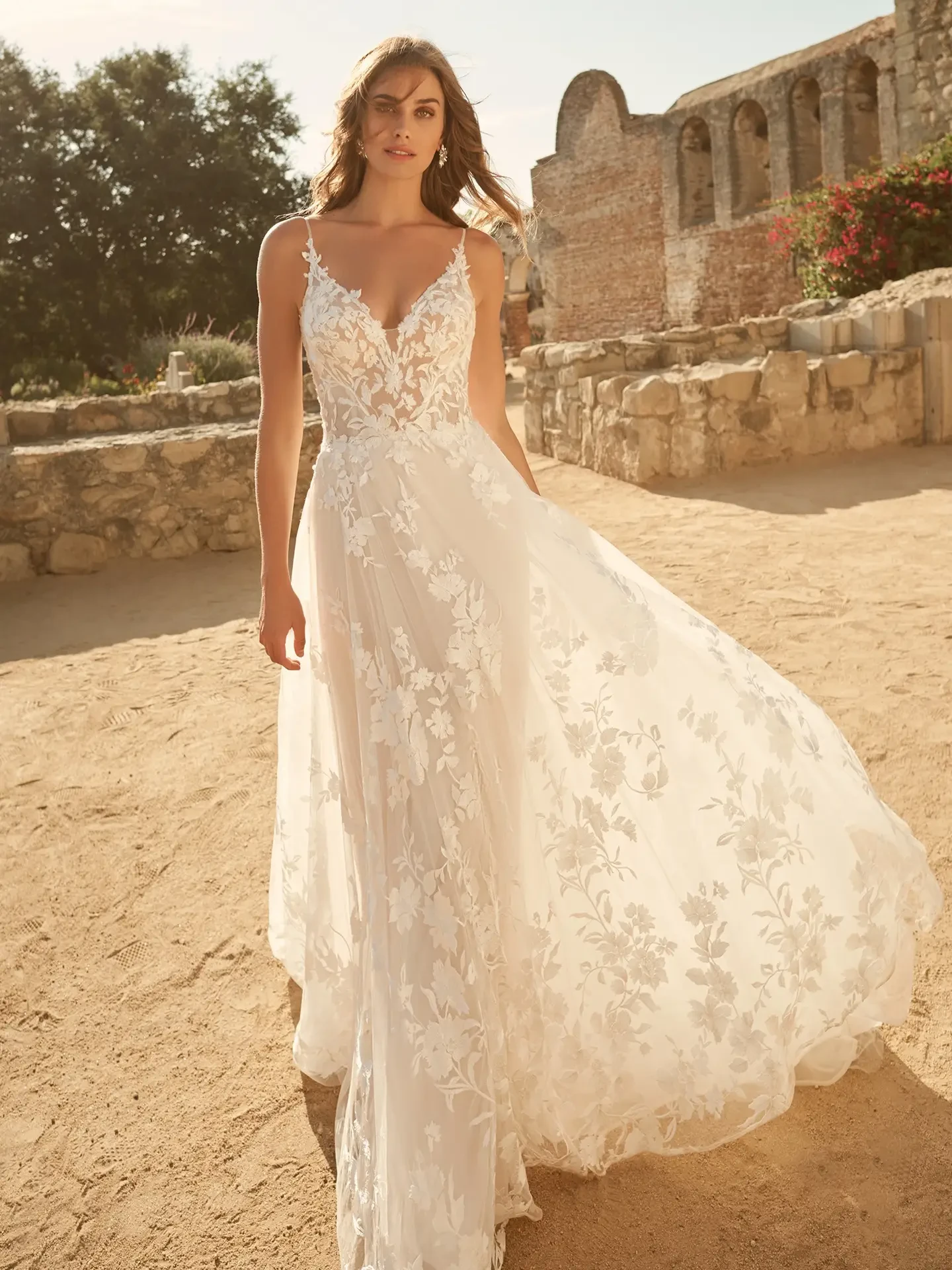 Maggie Sottero Trunk Show Main Image