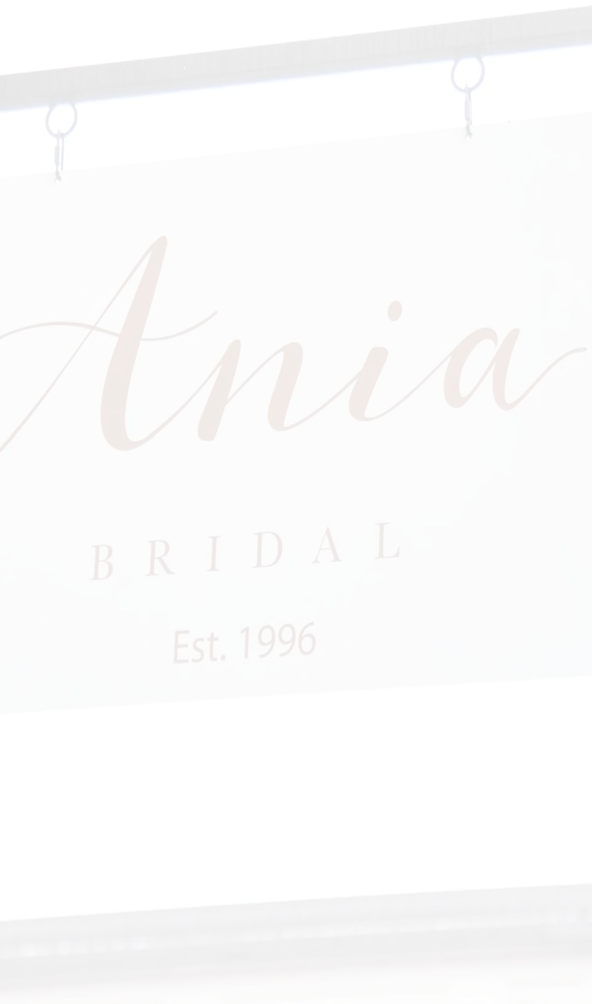 Trunkshows background - Mobile Image