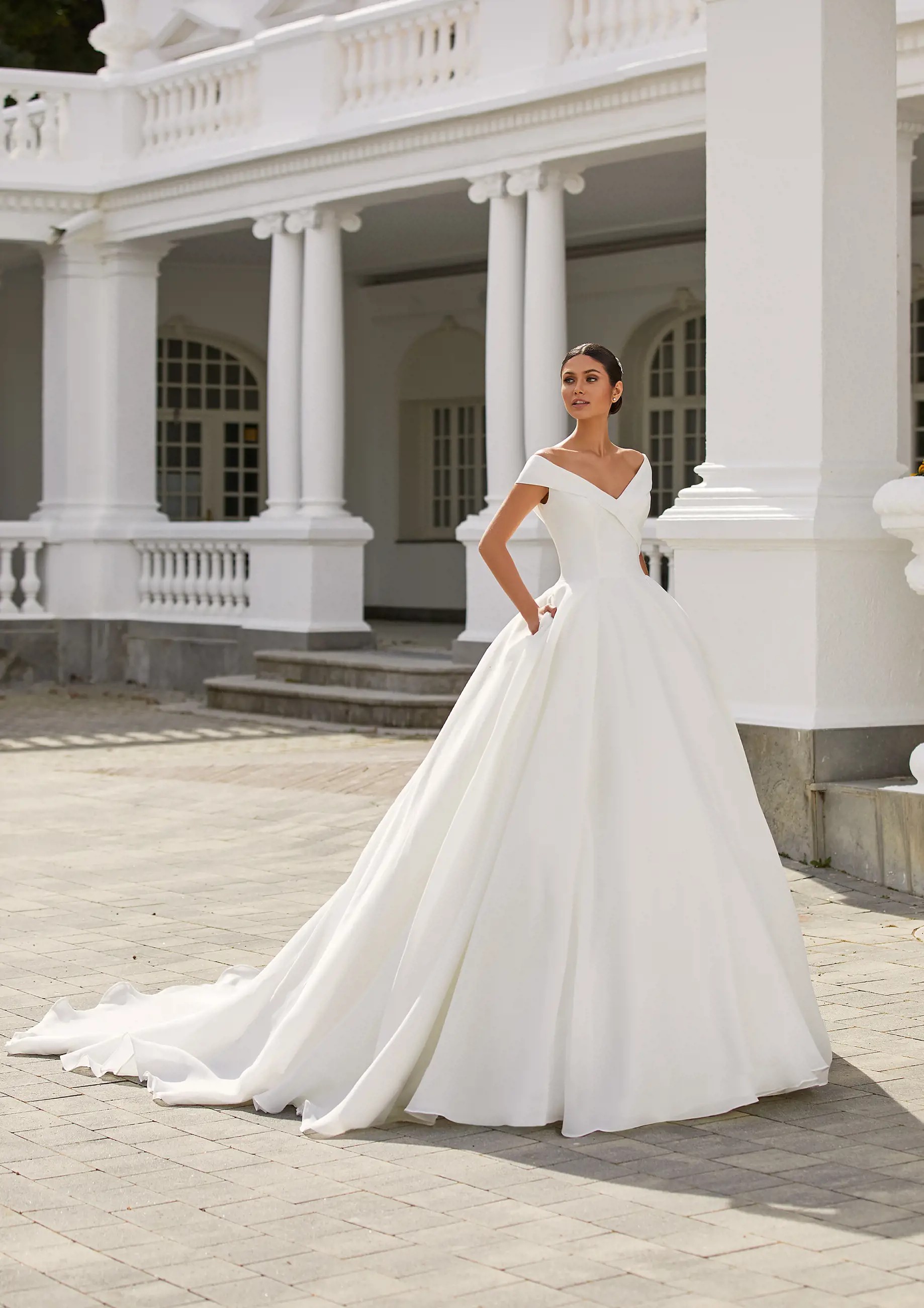 Pronovias