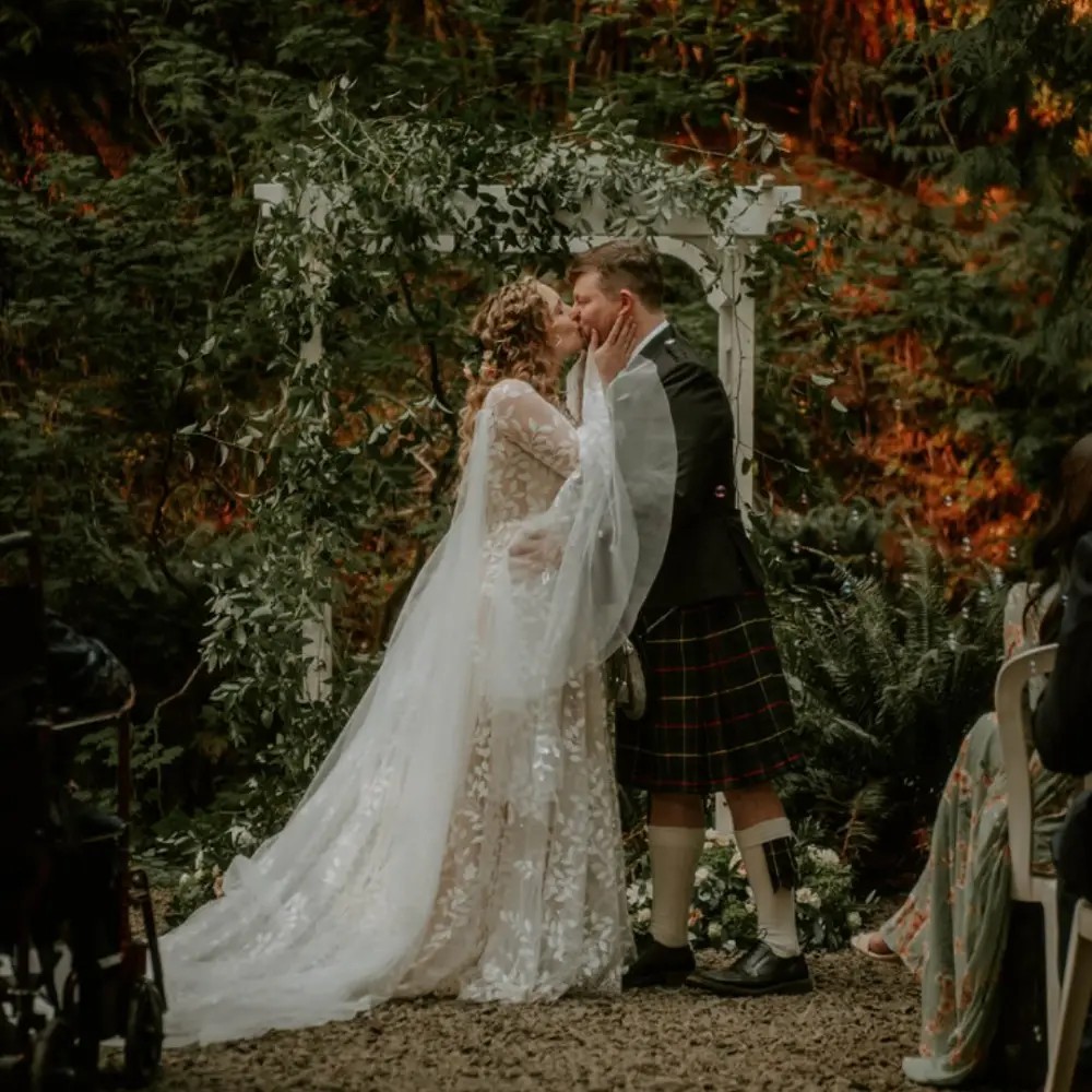 Real Bride Dawn and Todd