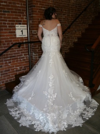 Maggie Sottero Cambria #1 default All Ivory thumbnail
