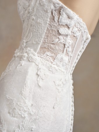 Maggie Sottero Ortensia #4 Ivory thumbnail