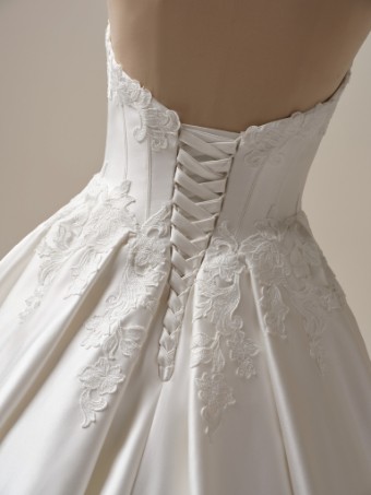 Maggie Sottero Serafina #4 Black thumbnail
