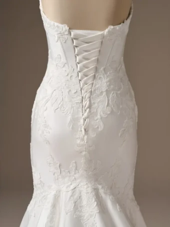 Maggie Sottero Serafina #6 All Ivory thumbnail