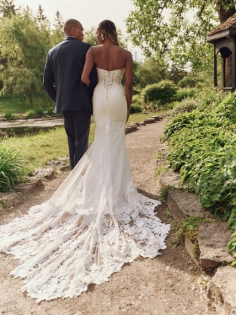 Maggie Sottero Yara #1 default Ivory (Natural Illusion) thumbnail