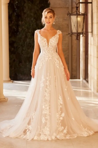 Sophia Tolli Autumn #2 default Ivory/Nude thumbnail