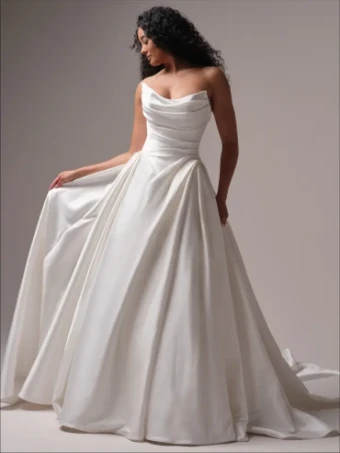 Maggie Sottero Antoinette #6 Black All Black thumbnail