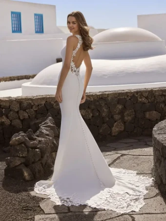 Love By Enzoani Eira #1 Ivory/Nude thumbnail