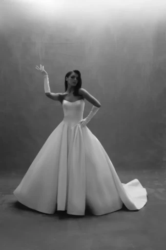 Matthew Christopher Anna (3700) #0 default Ivory thumbnail