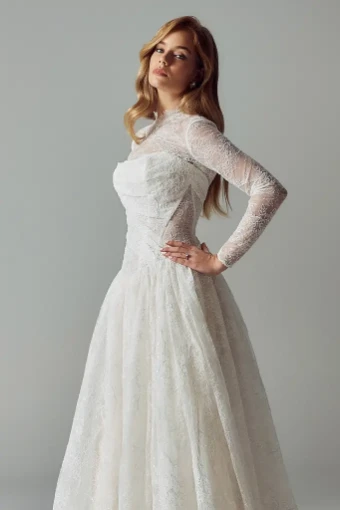 Evie Young Mary #1 Ivory/Mocha thumbnail