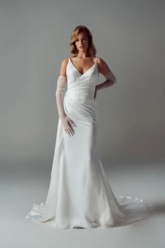 Evie Young Adeline #0 default Ivory thumbnail