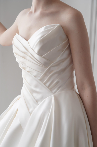 Tiana #1 Cream thumbnail