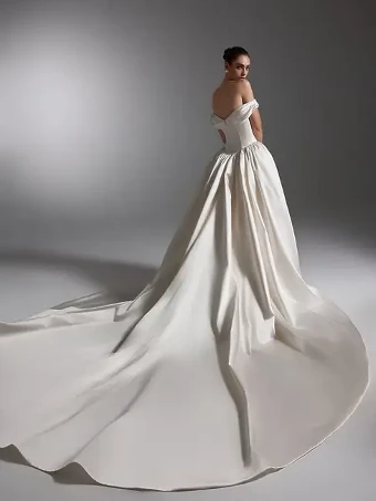 Hikaru Bridal Théodora #2 default Light Champagne thumbnail