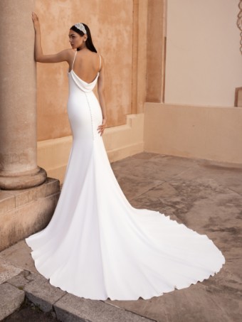 Pronovias Style #Antiope #1 OffWhite thumbnail