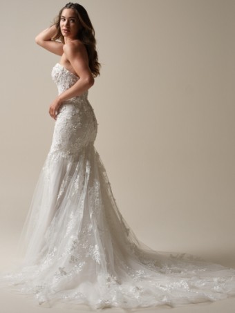 Maggie Sottero Roberta #1 default Ivory (Natural Illusion) thumbnail