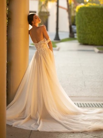JH Bridal by Jimme Huang Style #Havana #1 default Ivory/Nude thumbnail