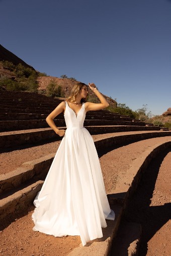 JH Bridal by Jimme Huang Francia #0 default Ivory thumbnail