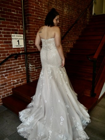 Maggie Sottero Lennon #5 default Ivory/Pewter Accent thumbnail