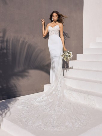 Pronovias Style #Izara #2 Off White/Nude/Nude thumbnail