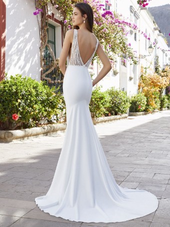 Love By Enzoani Betsy #1 default Ivory/Nude thumbnail