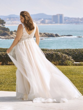 Pronovias Style #Lavinia #1 default OffWhite (PR123CI4.665) thumbnail