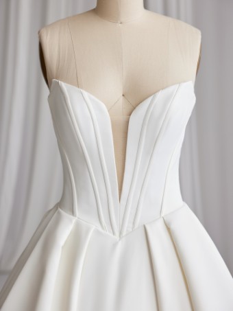 Maggie Sottero Derrick #7 Ivory (gown with Natural Illusion) thumbnail